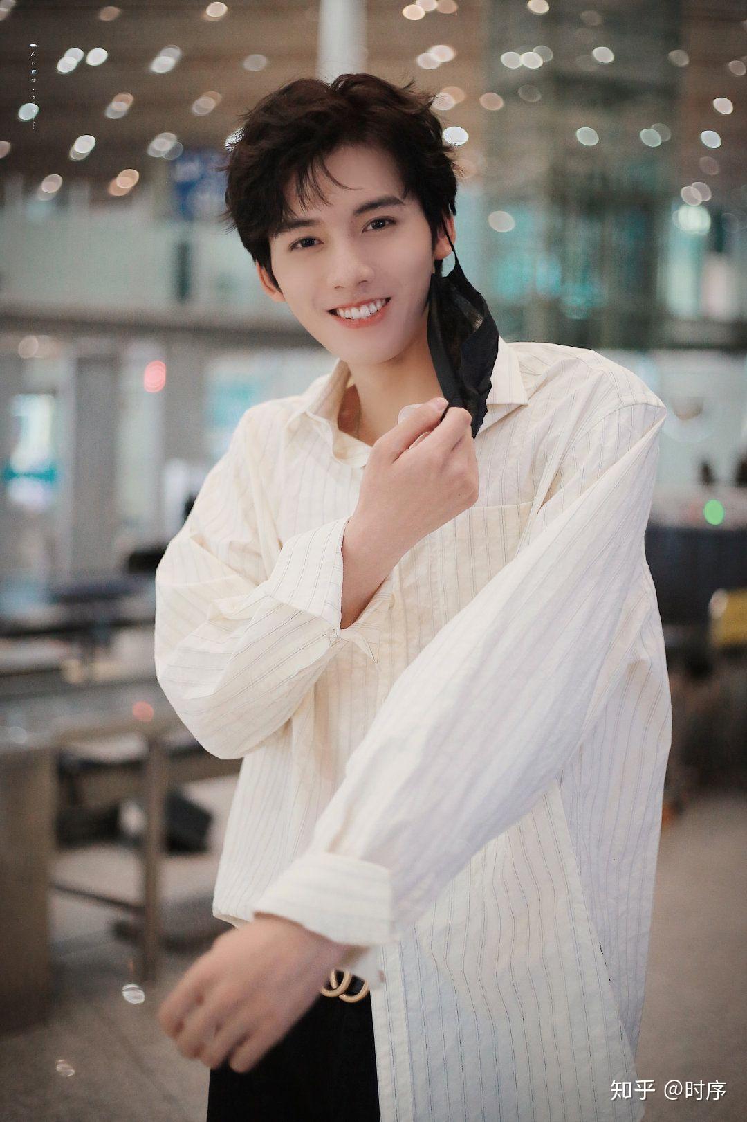 地包天帅哥是一种什么样的体验