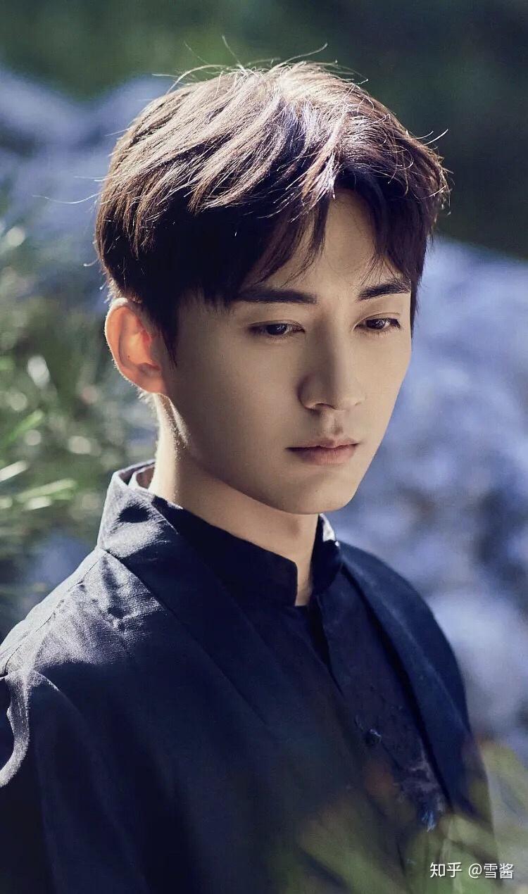 请问你们大家怎么评价刘学义着个演员的颜值.反正我觉得帅 . - 知乎