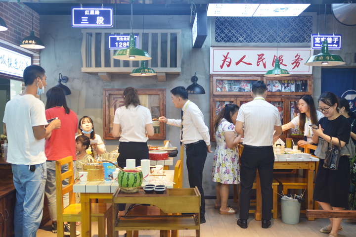 老街旧友| 抓住食客的心,只需要做到这四点! - 知乎