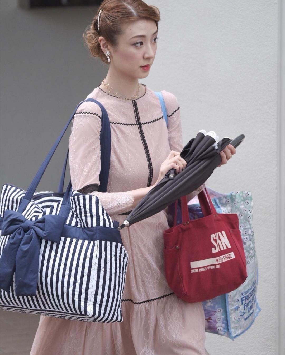 如何看待丰田太子妃og星兰瞳の好嫁风穿搭