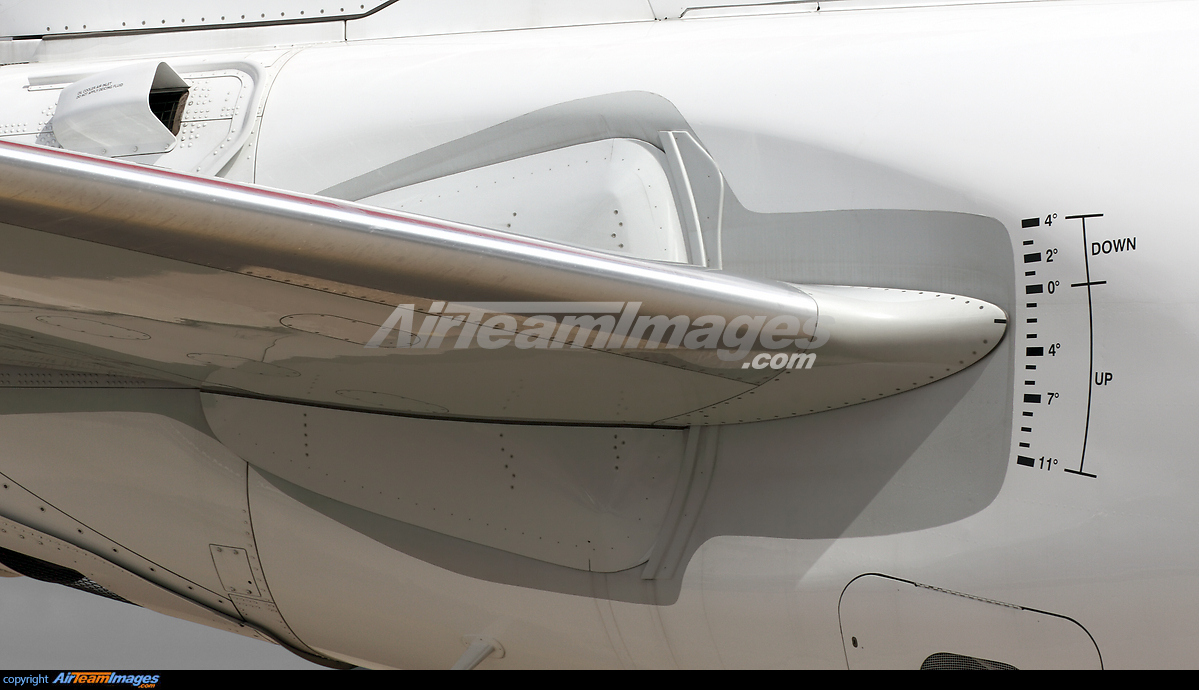 飞机黑匣子在哪个位置 v2-22da65a2375eaecc17a3384a83e1a2e5_r.jpg?source=1def8aca