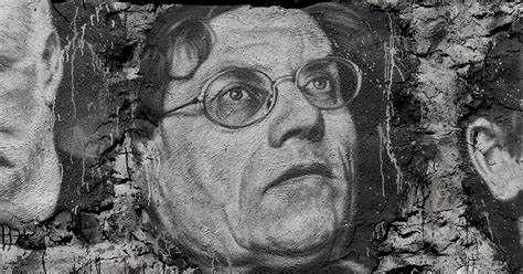 欲望对死本能的超越