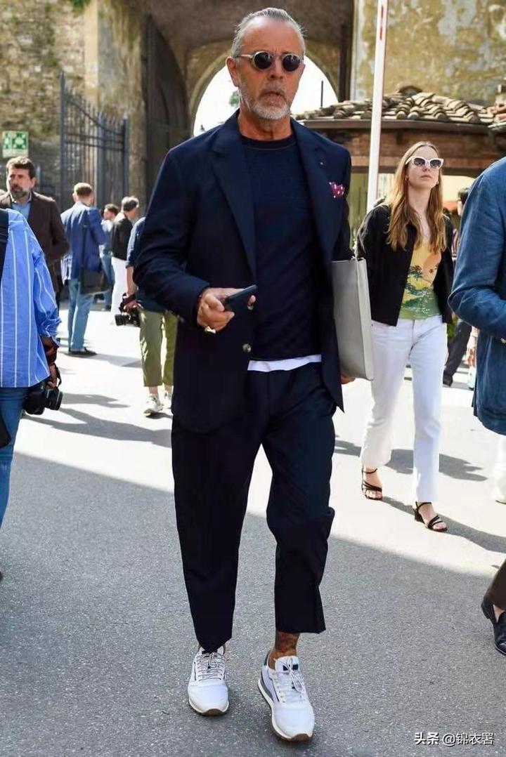 雅痞是什么意思?雅痞的男生的十个特征