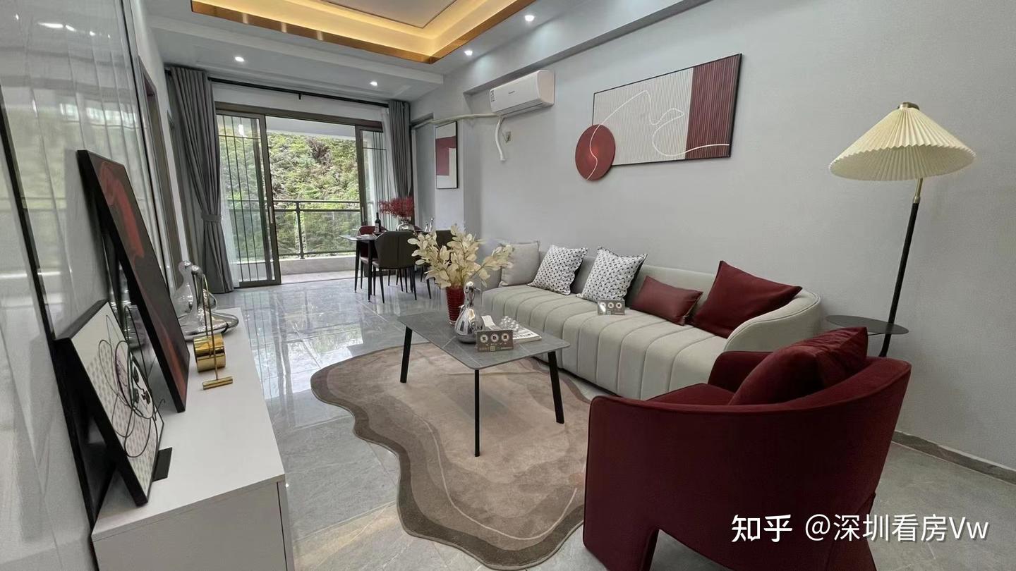 19w买深圳石岩两栋封闭式花园小区精装三房如何? - 知乎