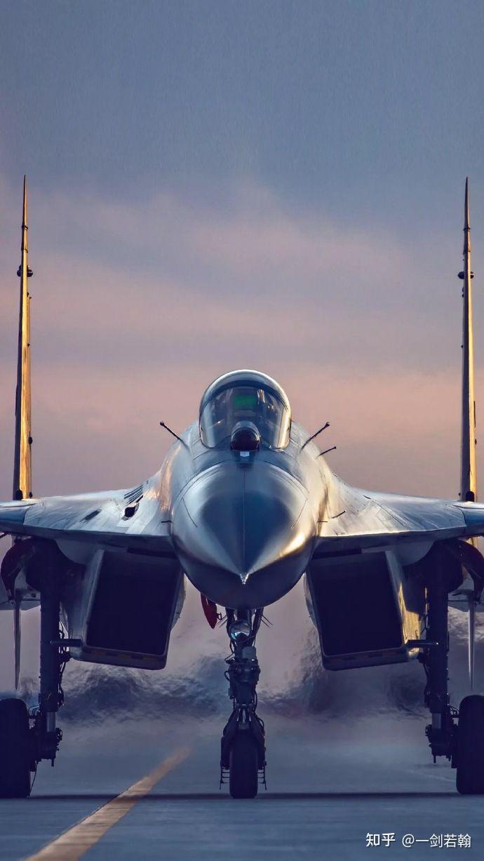 有哪些好看的战斗机壁纸?(最好是苏式和美式的)? - 知乎