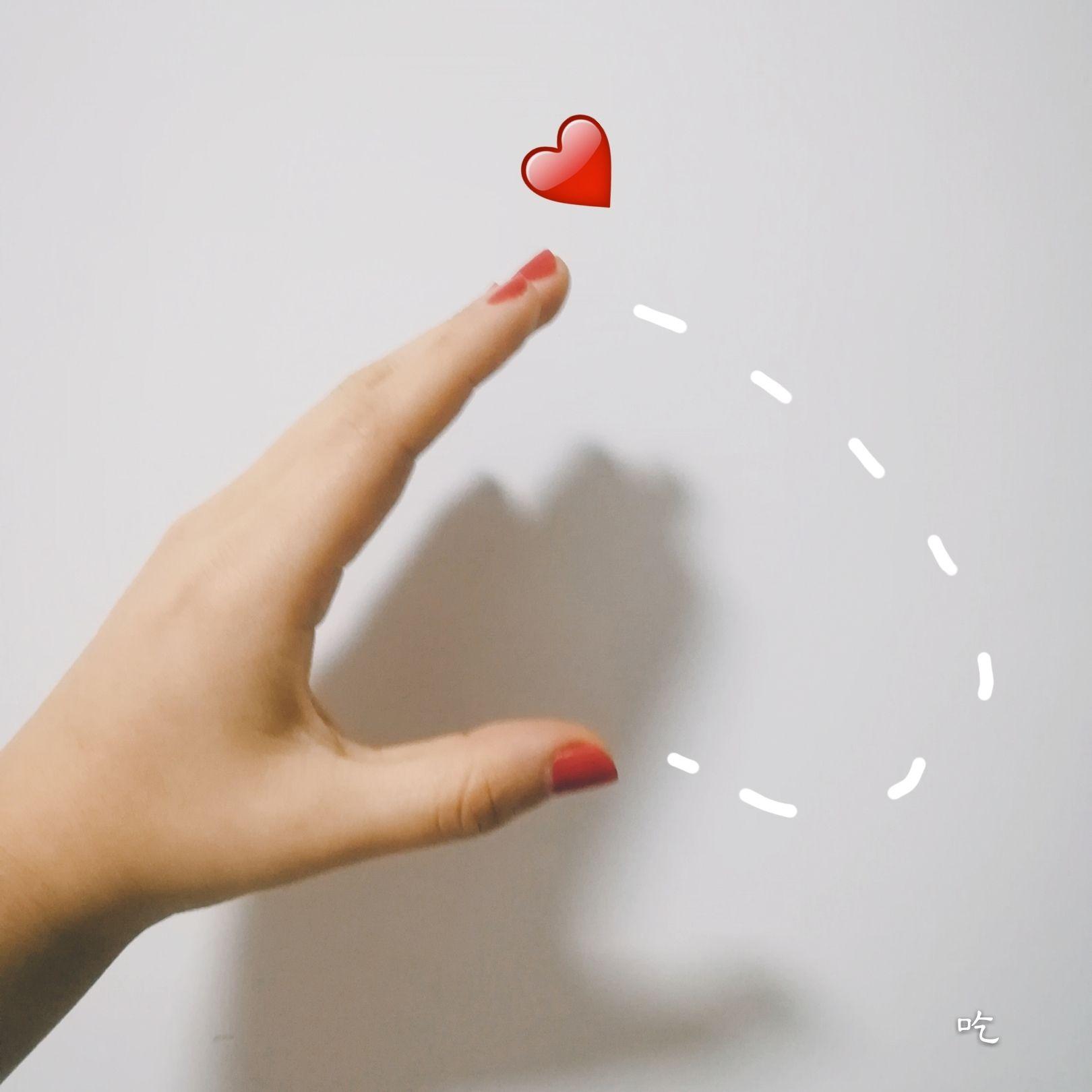 现在有什么流行的表达爱心的手势,除了之前的那个手指heart? - 知乎