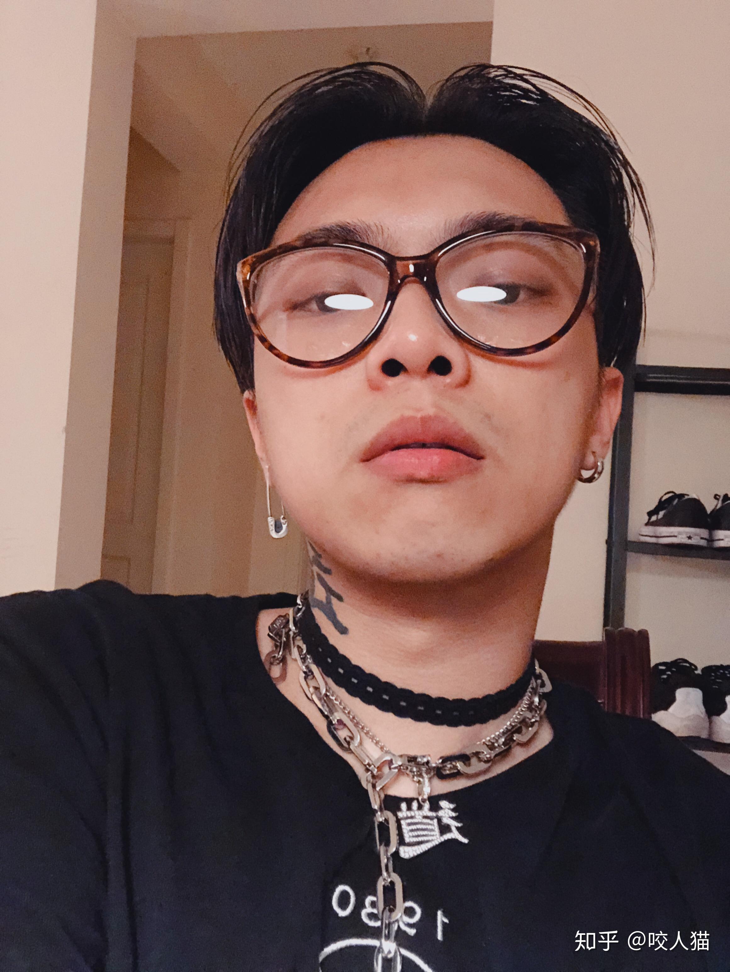 sup老道和红花会mai谁做歌更厉害