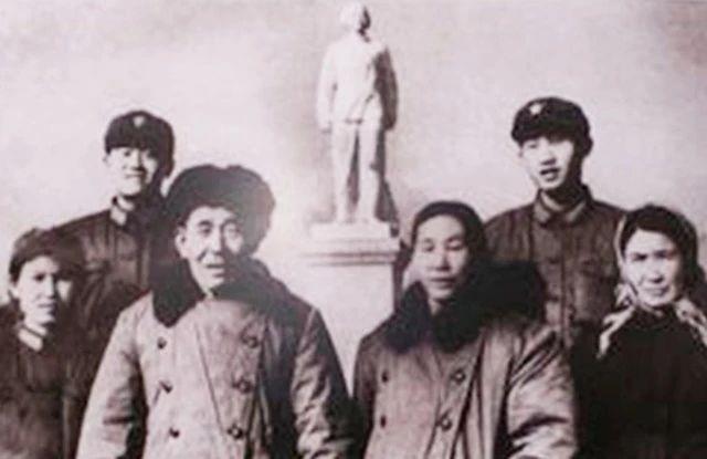 刘胡兰牺牲后，她的母亲和4个弟妹后来如何？个个都成栋梁 - 知乎