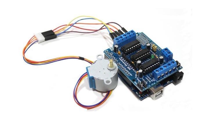【雕爷学编程】Arduino动手做(154)---AFMotor电机扩展板模块2 - 知乎