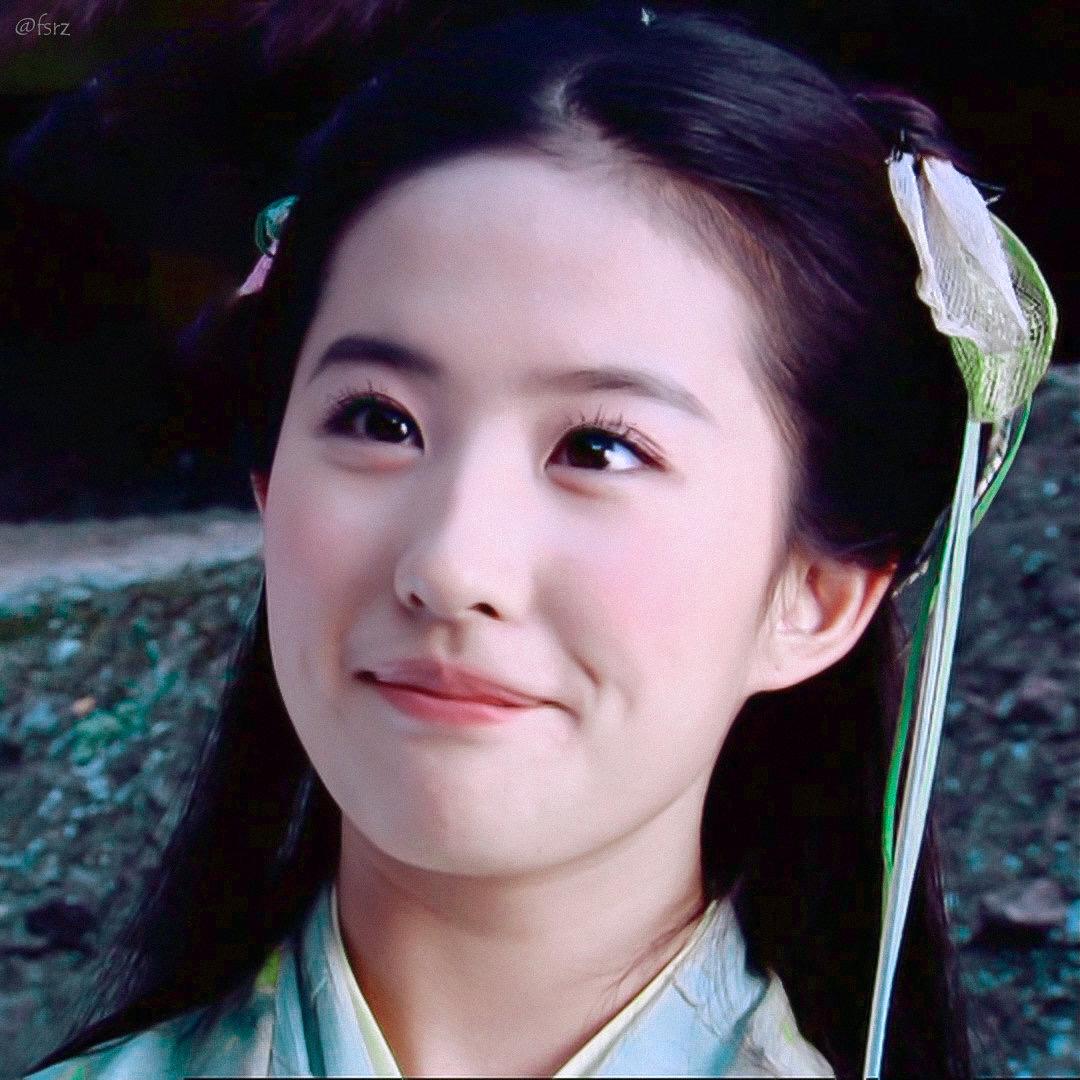 有没有刘亦菲的很少女的照片呀适合当头像的