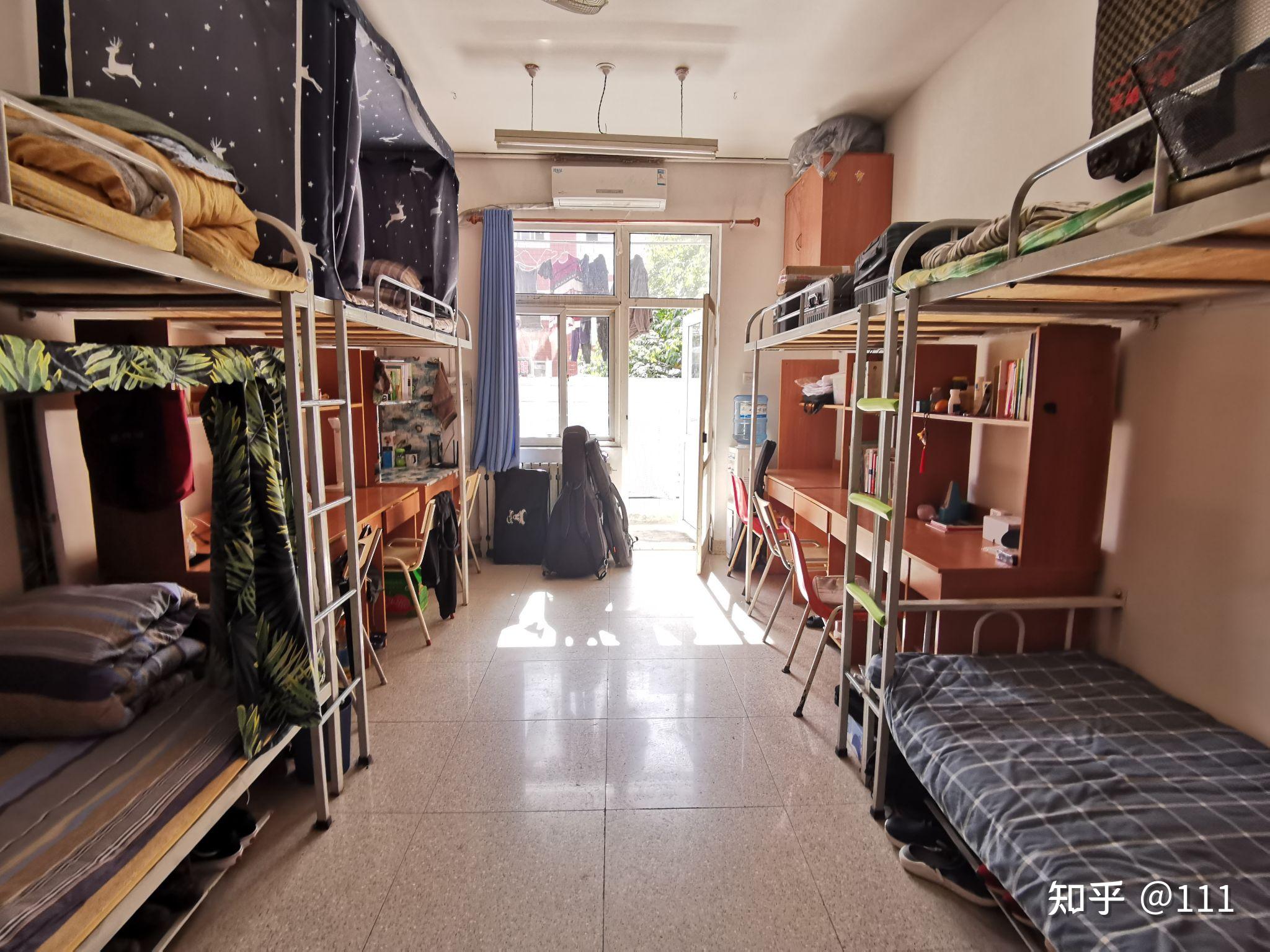 2021 西北农林科技大学大一新生的宿舍是啥样子的? - 知乎