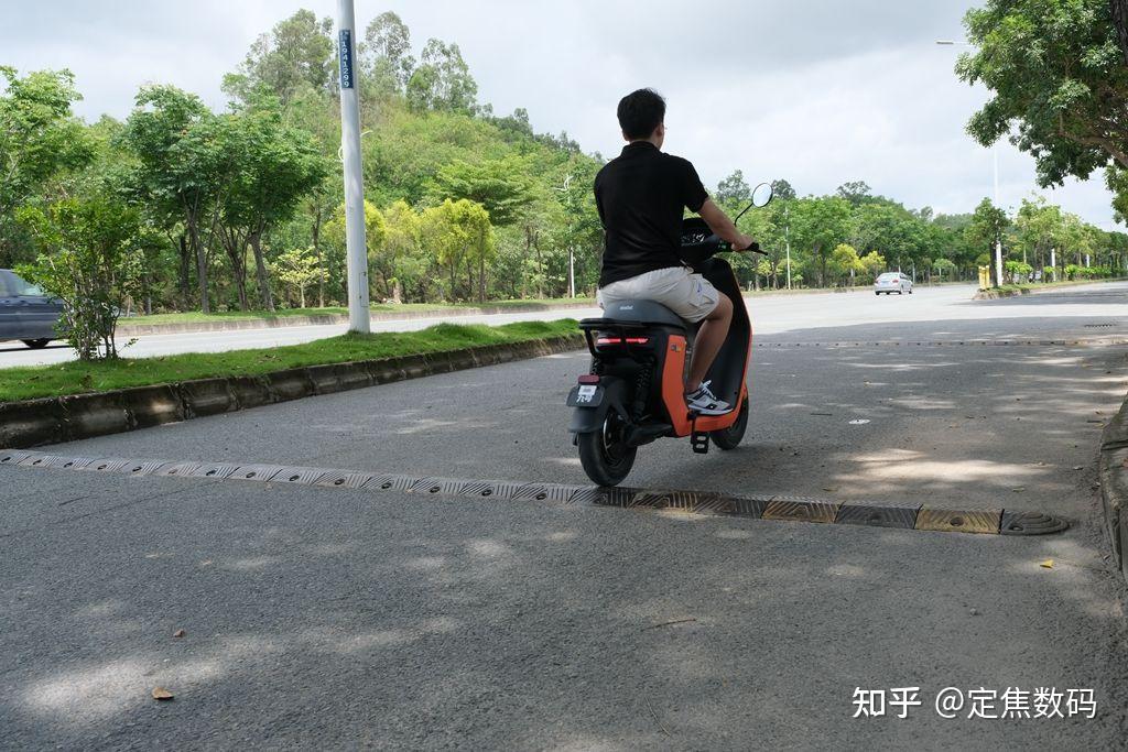 九號電動摩托車n70c是新國標電動車嗎