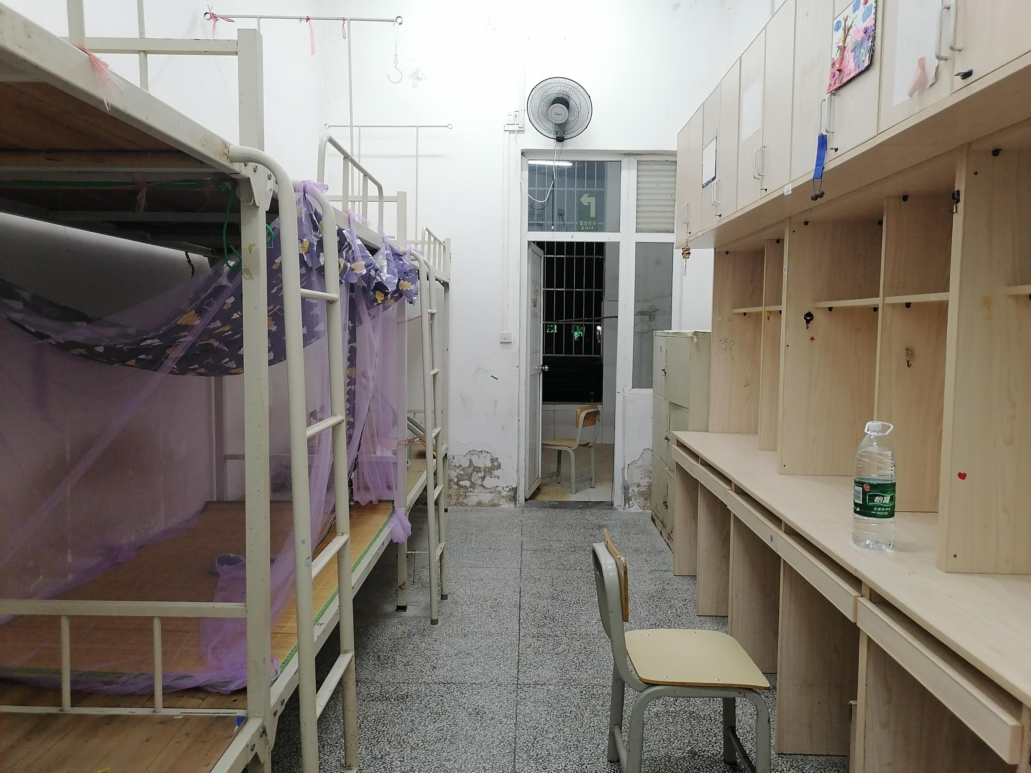 玉林师范学院西校区宿舍条件怎样呢