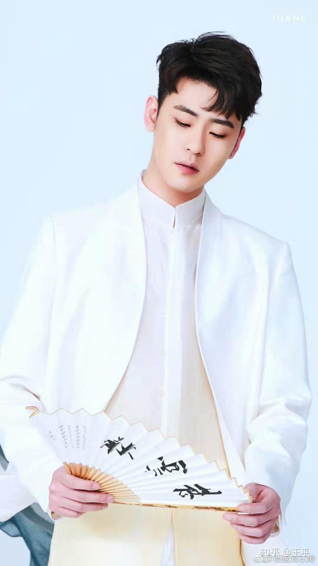 如何评价 5 月 5 日天津德云社开业张云雷表演的对春联? - 知乎