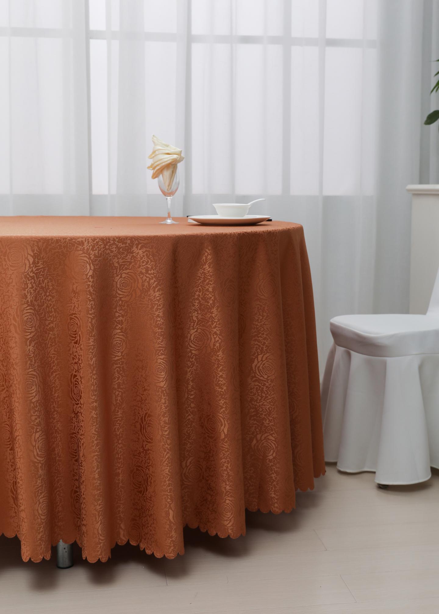 餐桌桌布色彩搭配后续