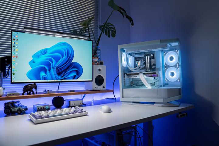 超炫白色海景房，技嘉X870E冰雕+9800X3D+骨伽星舰FV270装机- 知乎
