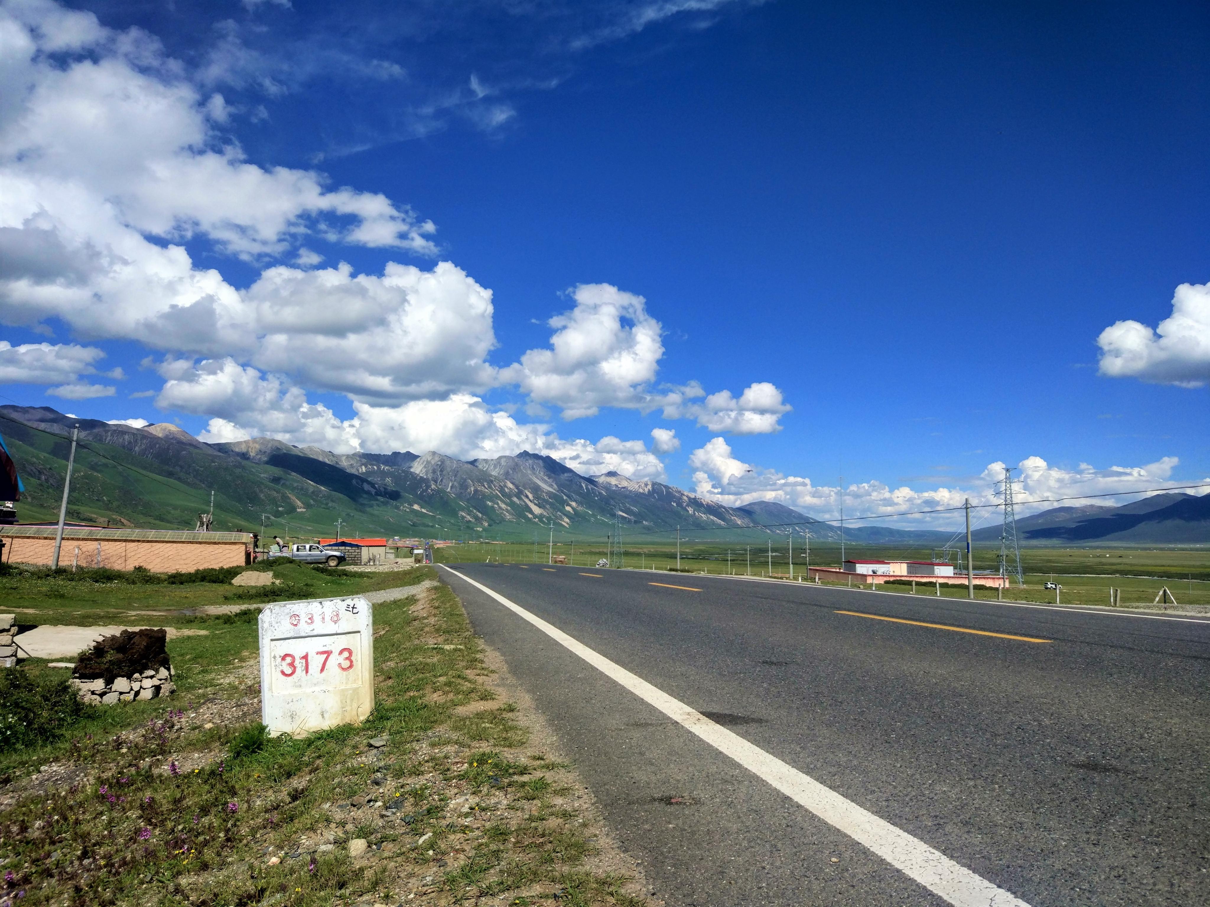 为什么说318国道沿途的景色很美究竟美在哪里