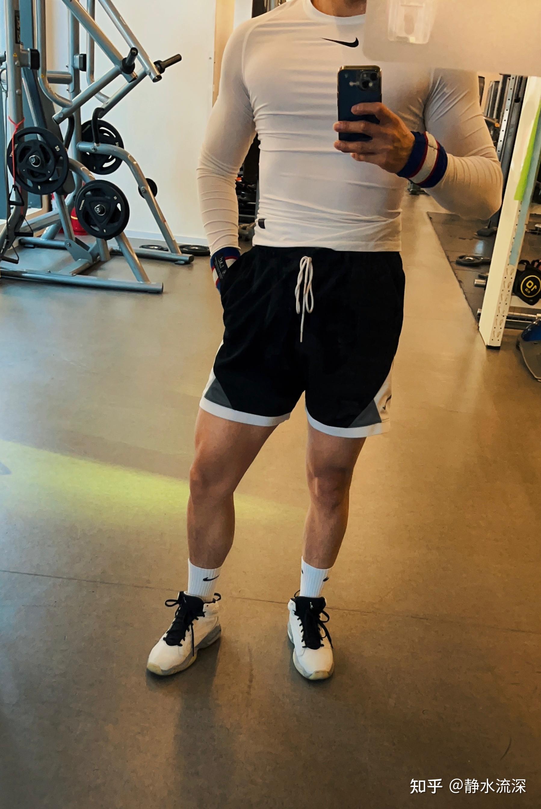 坚持健身的中年男人身材可以有多好? - 知乎