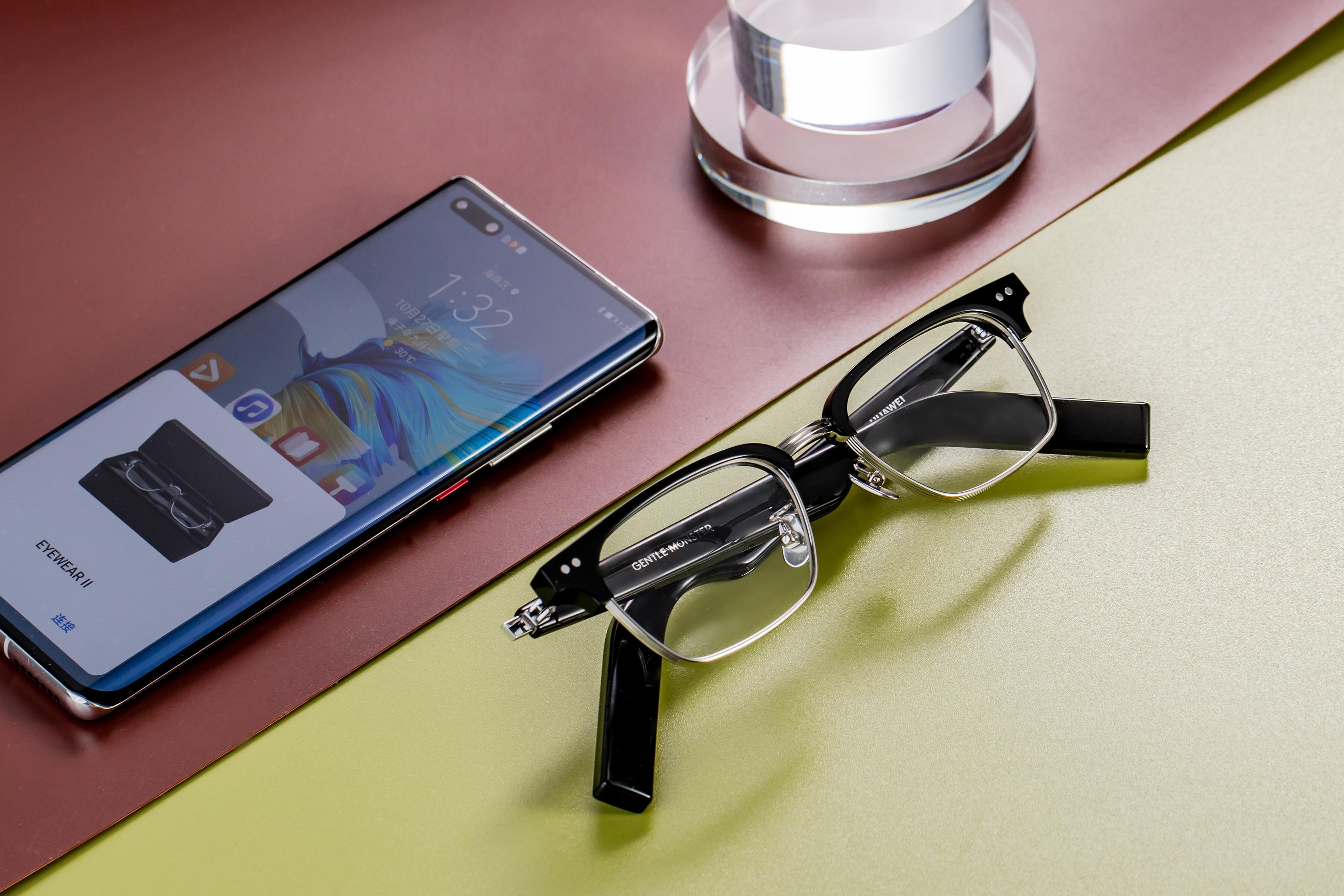 时尚的科技潮品华为eyewearii智能眼镜