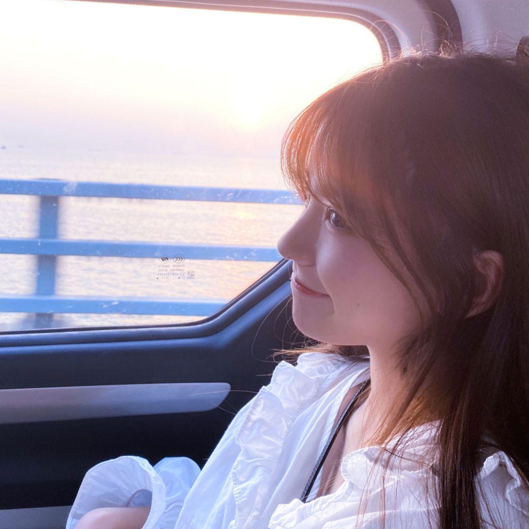 有没有好看的女生微信头像,温柔一点的,真人的头像?