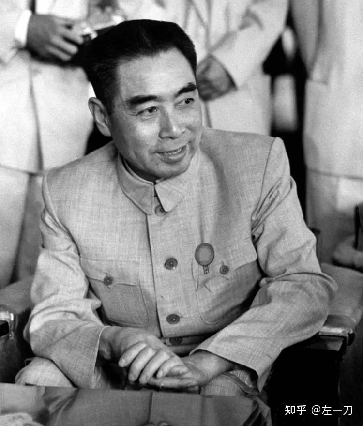 如何评价卢汉将军？ - 知乎