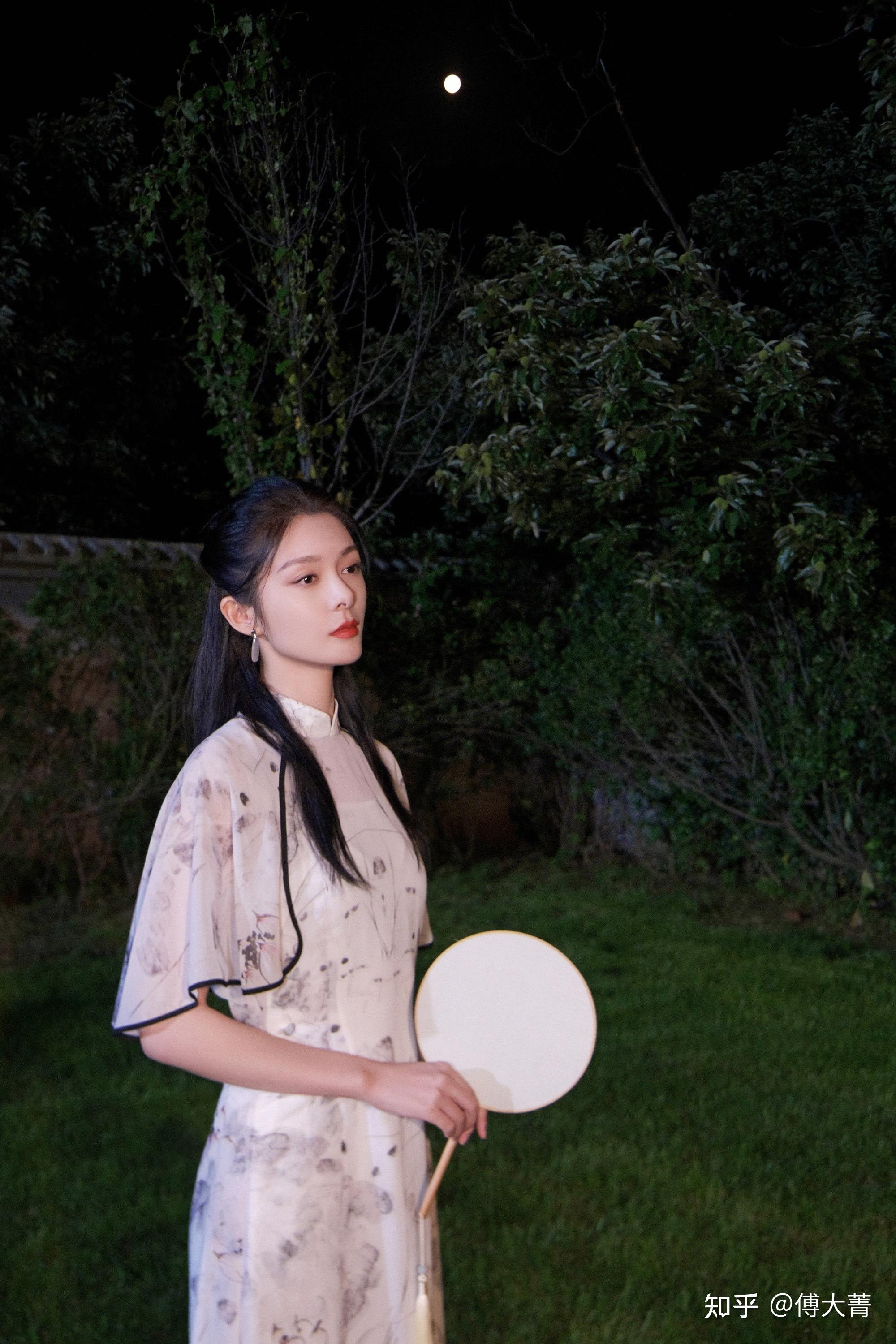 傅菁有哪些出圈神图