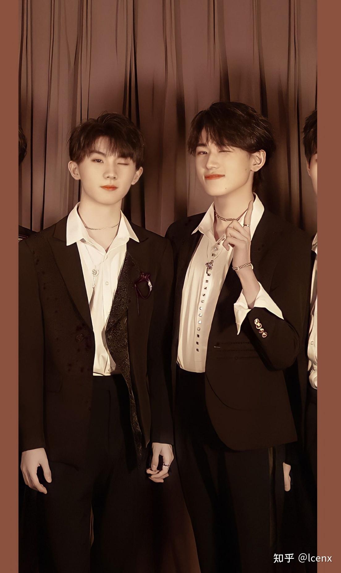 请问有没有宋亚轩马嘉祺一起的照片他俩真好依赖和陪伴着