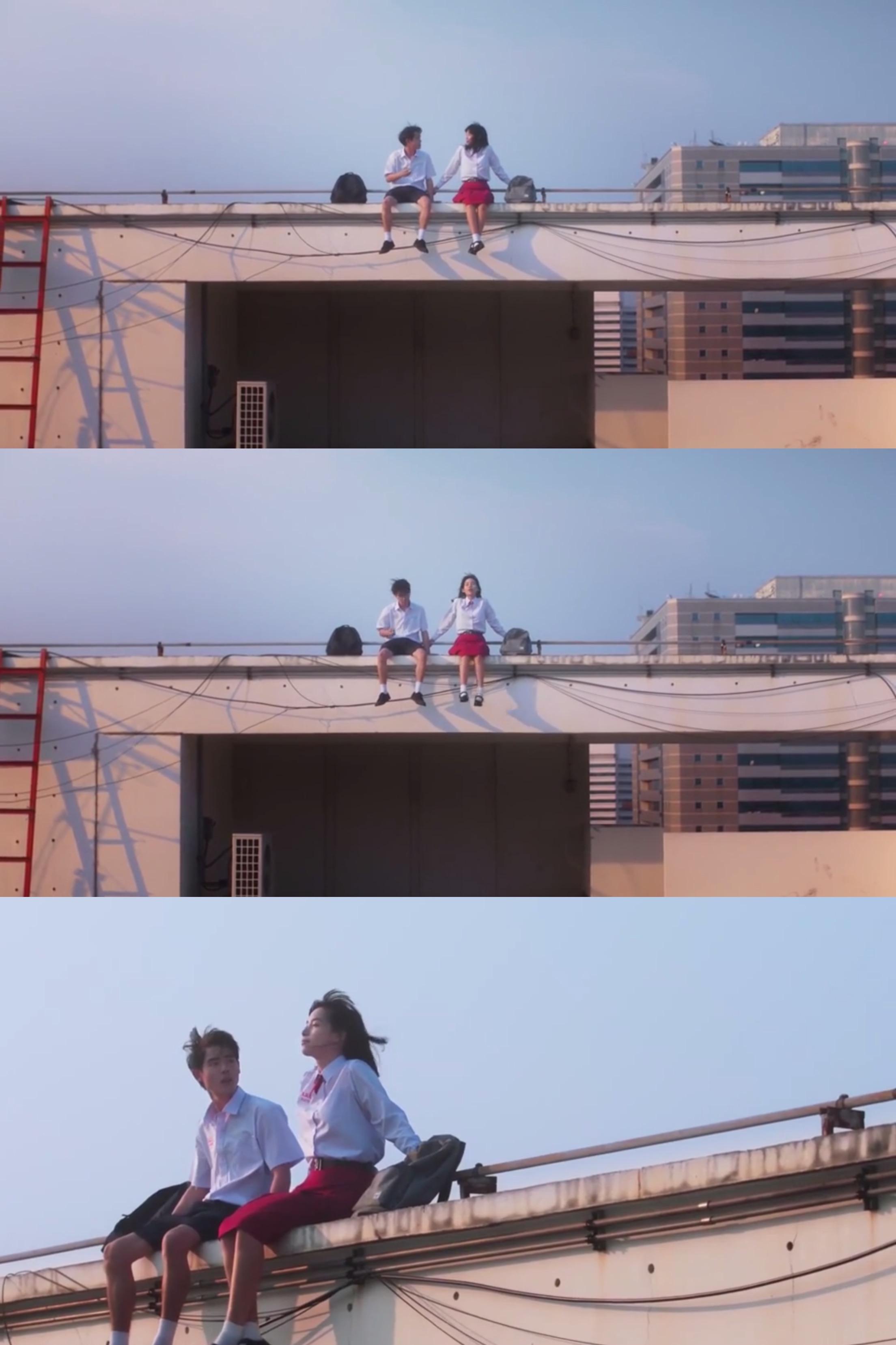 有没有人有那个禁忌女孩娜诺和心动男孩在阳台上坐着的壁纸? - 知乎