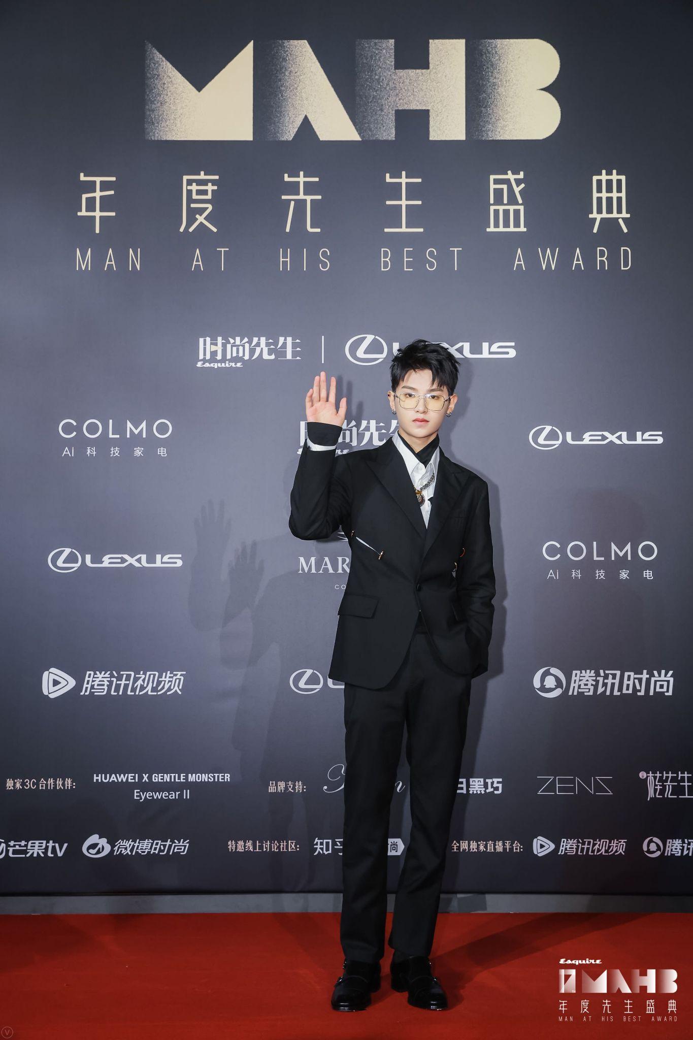 如何评论《时尚先生》2020先生盛典上的明星造型? - 知乎