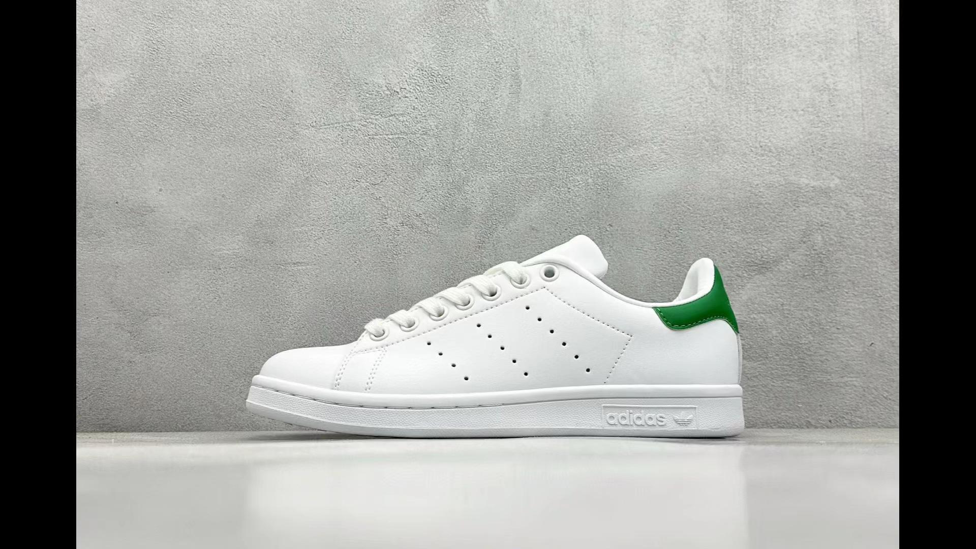 阿迪达斯三叶草adidasstansmith史密斯绿尾运动小白鞋m20324