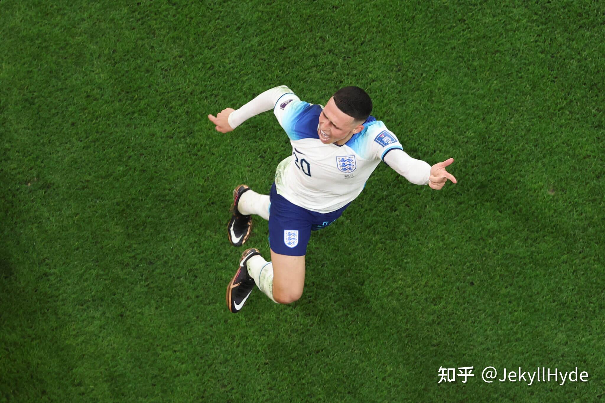 2022 年卡塔尔世界杯小组赛拉什福德梅开二度,英格兰 3:0 轻取威尔士