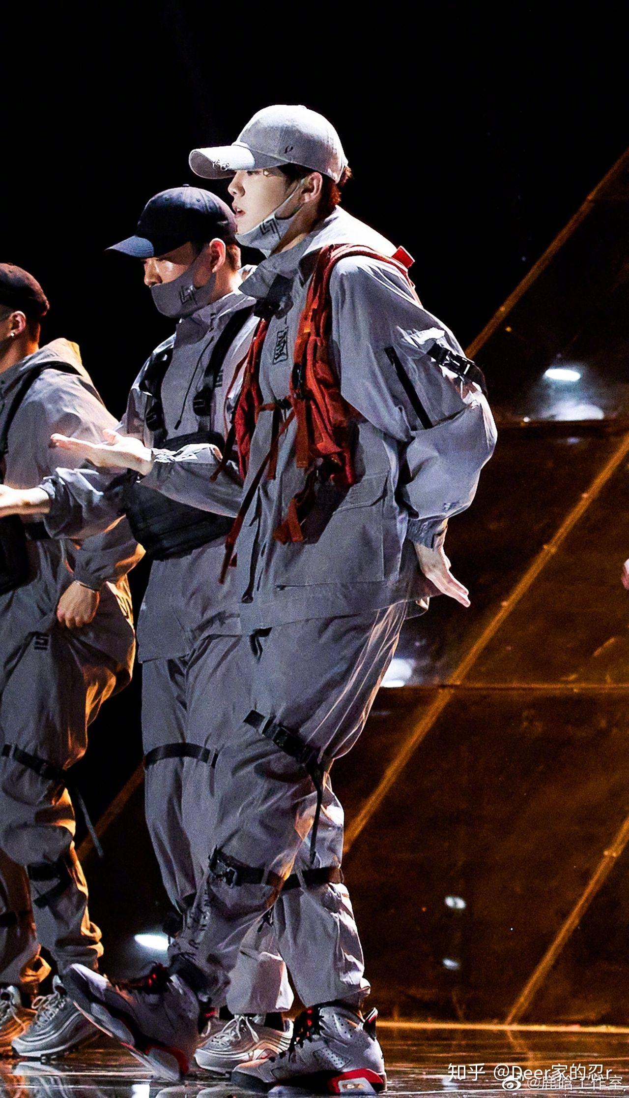 如何评价鹿晗和kinjaz合作的舞蹈《coming in hot》? - 知乎