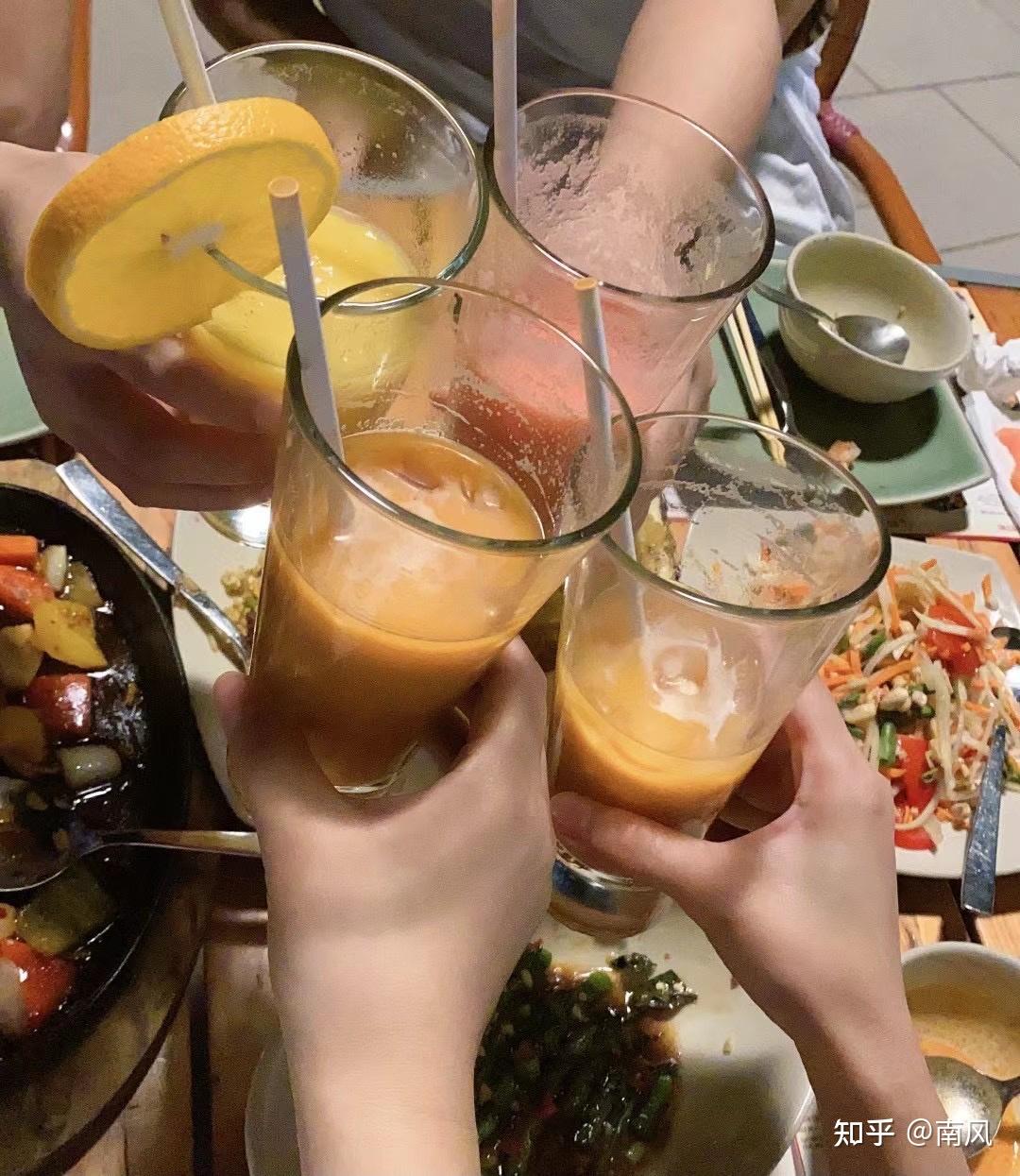 想在迪拜找兼职