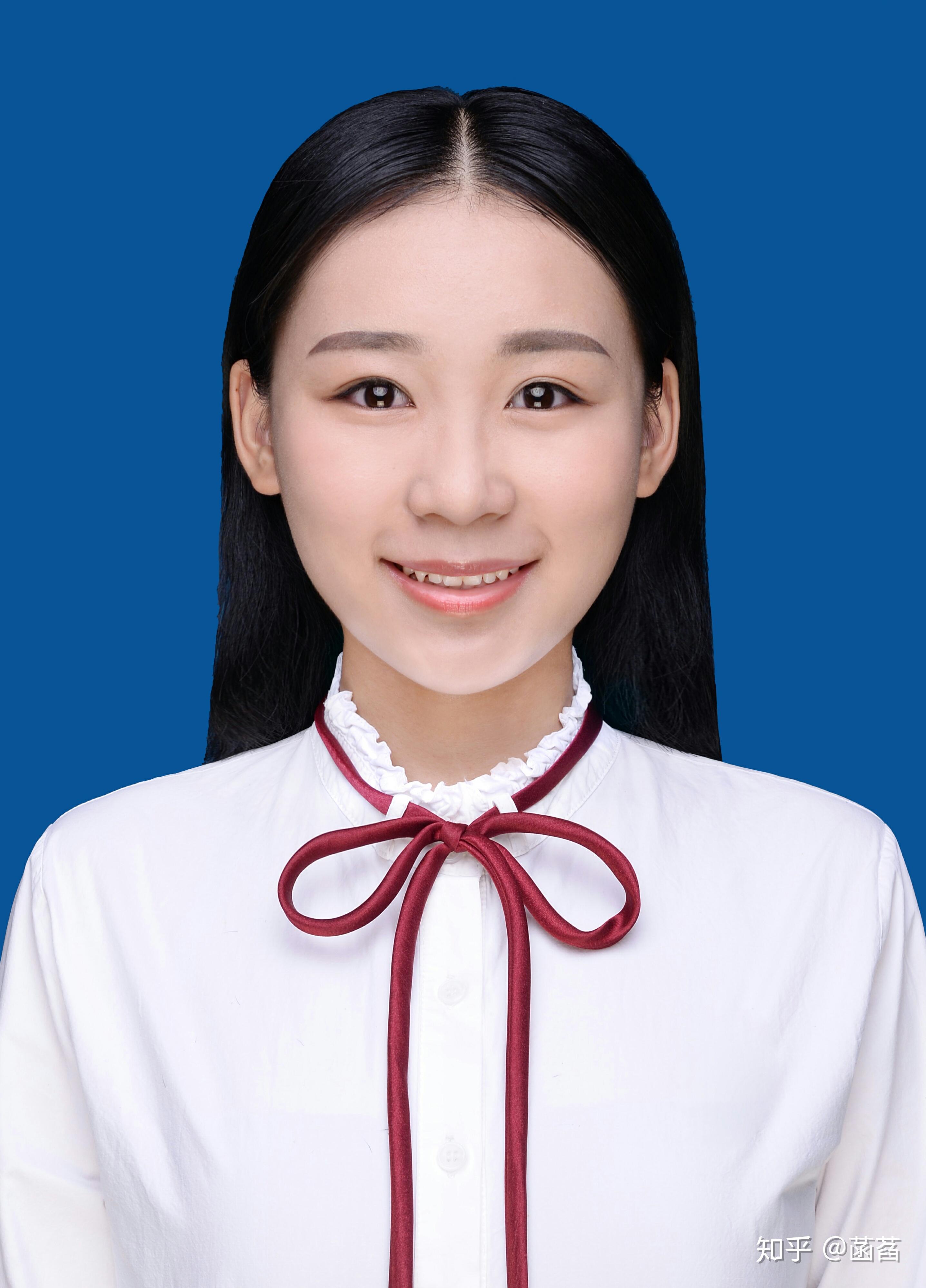 花99拍一张海马体照相馆证件照值得么