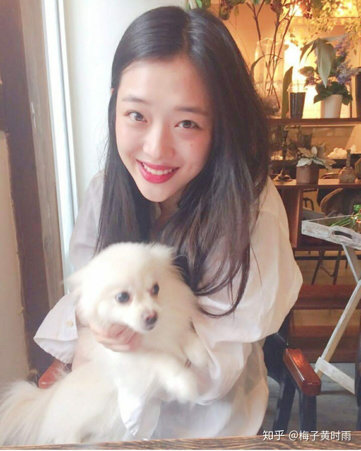 崔雪莉生前有哪些漂亮的写真,自拍照片 知乎