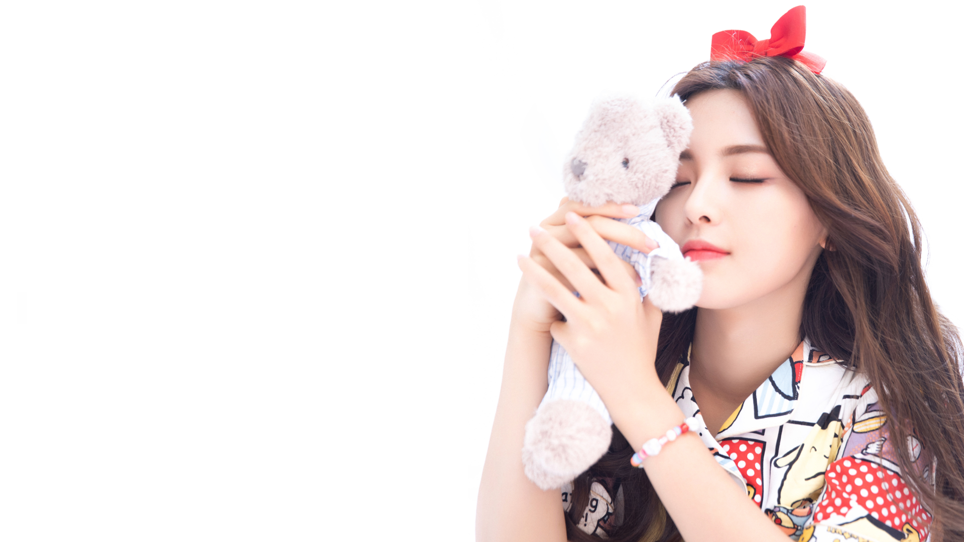 村民们都收藏了哪些杨超越1080p以上分辨率的电脑桌面或者手机壁纸?