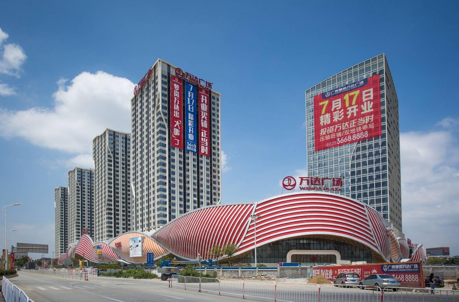 王健林再卖一线城市万达广场,有哪些信息值得关注?