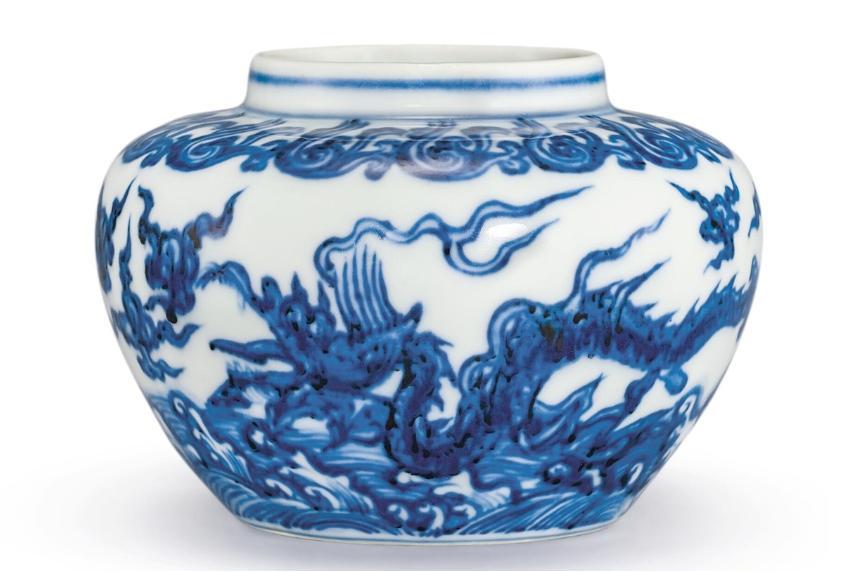 一只成化青花小罐12年升值10倍：明代瓷器拍卖成交价TOP10参阅- 知乎