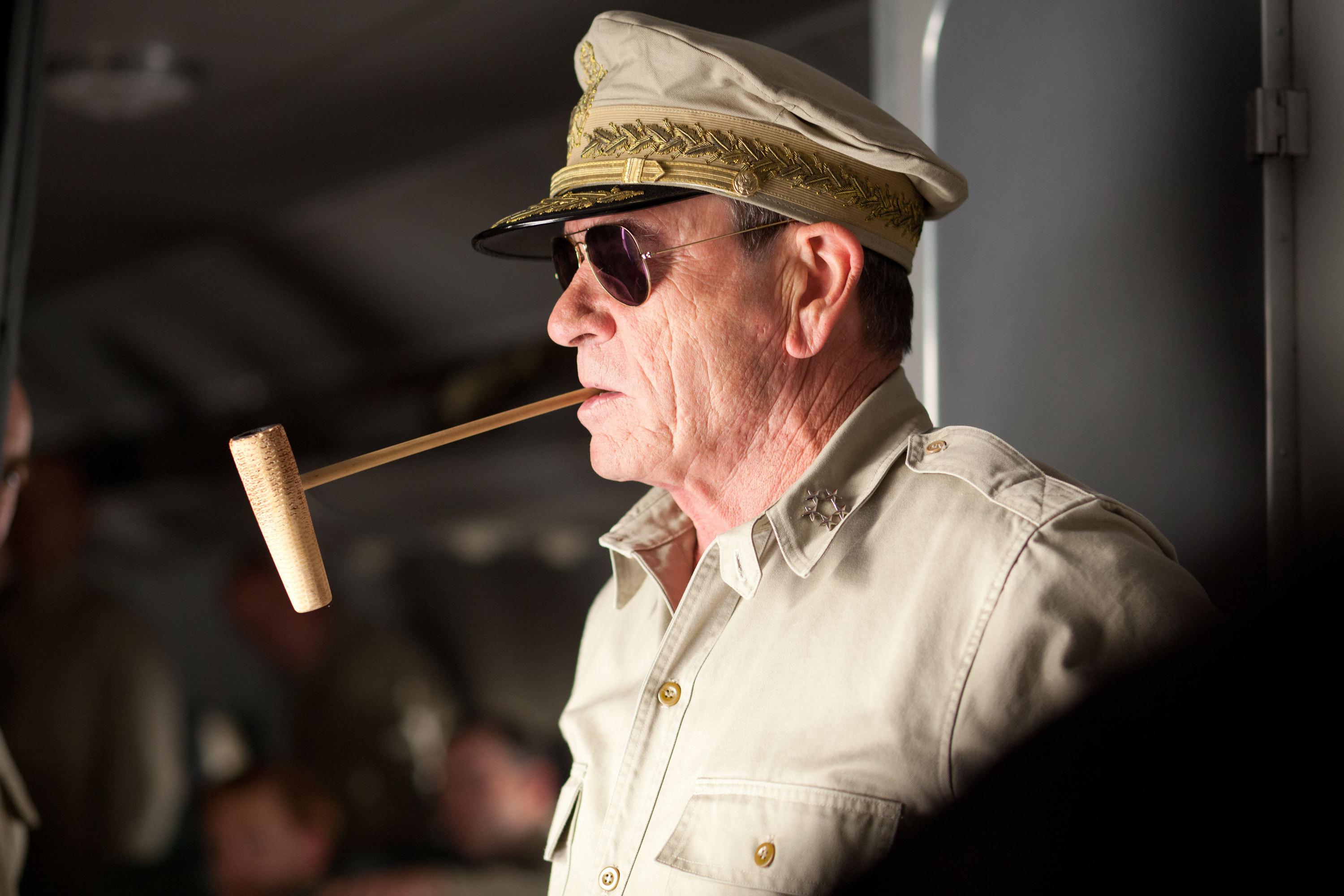 麦克阿瑟是不是被过誉了? - 知乎