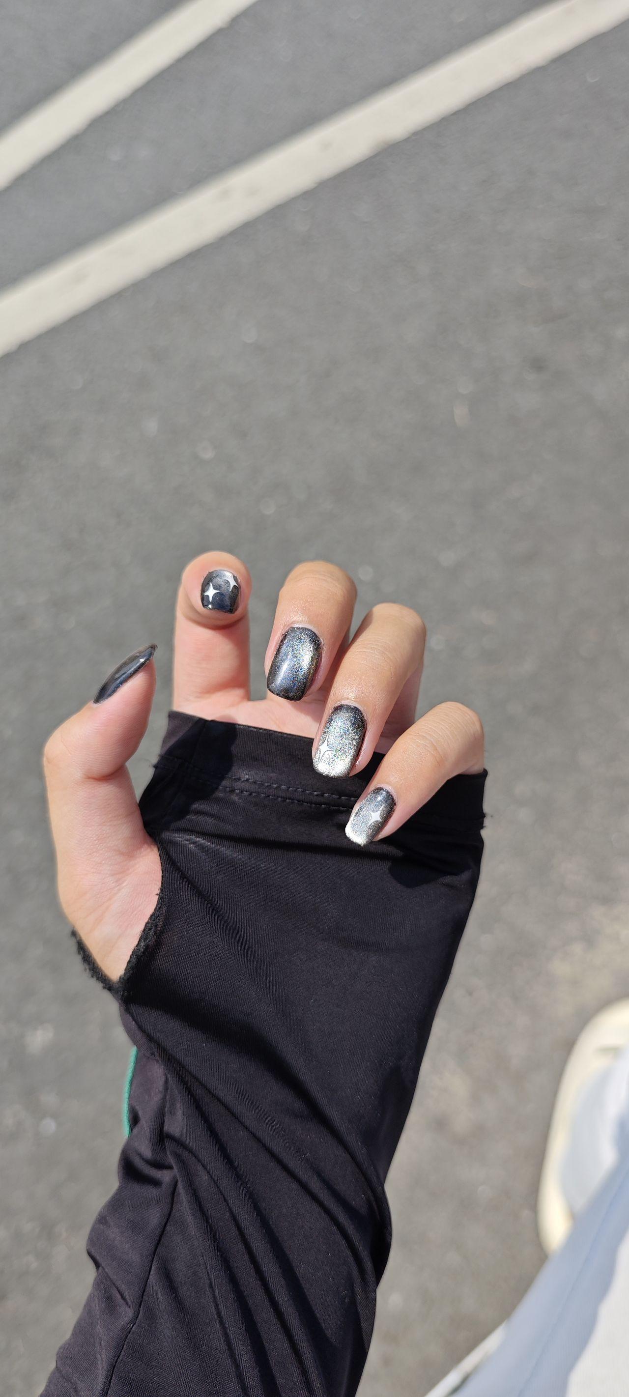 男生做美甲是一种什么样的体验?