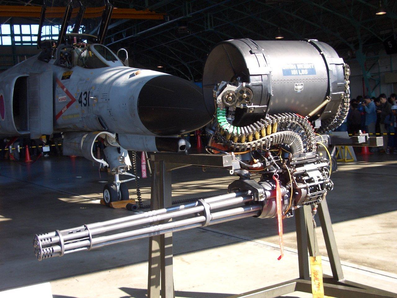 20mm航炮与12.7mm机枪哪个威力大? - 知乎