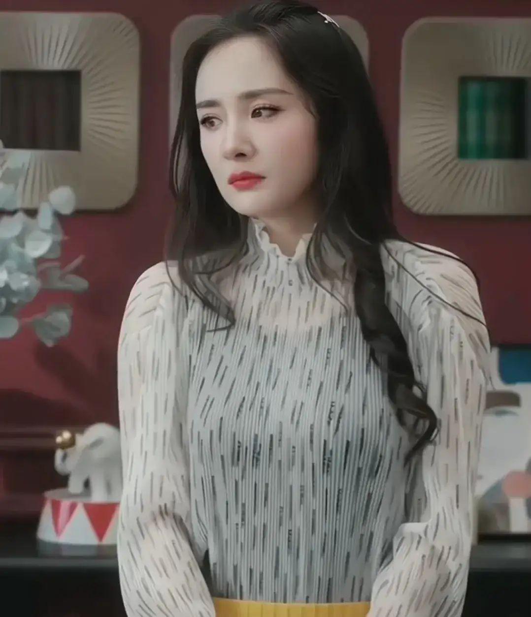 杨幂,许凯新剧《爱的二八定律》开分获 5.8 分,你对该评分有何评价?