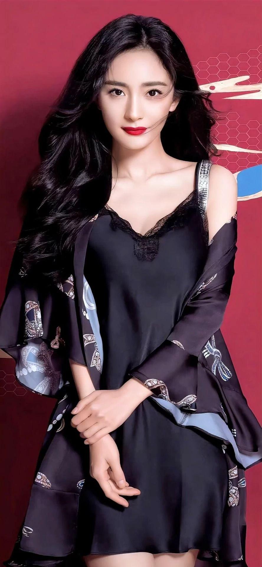 杨幂34岁了为什么外貌还是那么有少女感? - 知乎