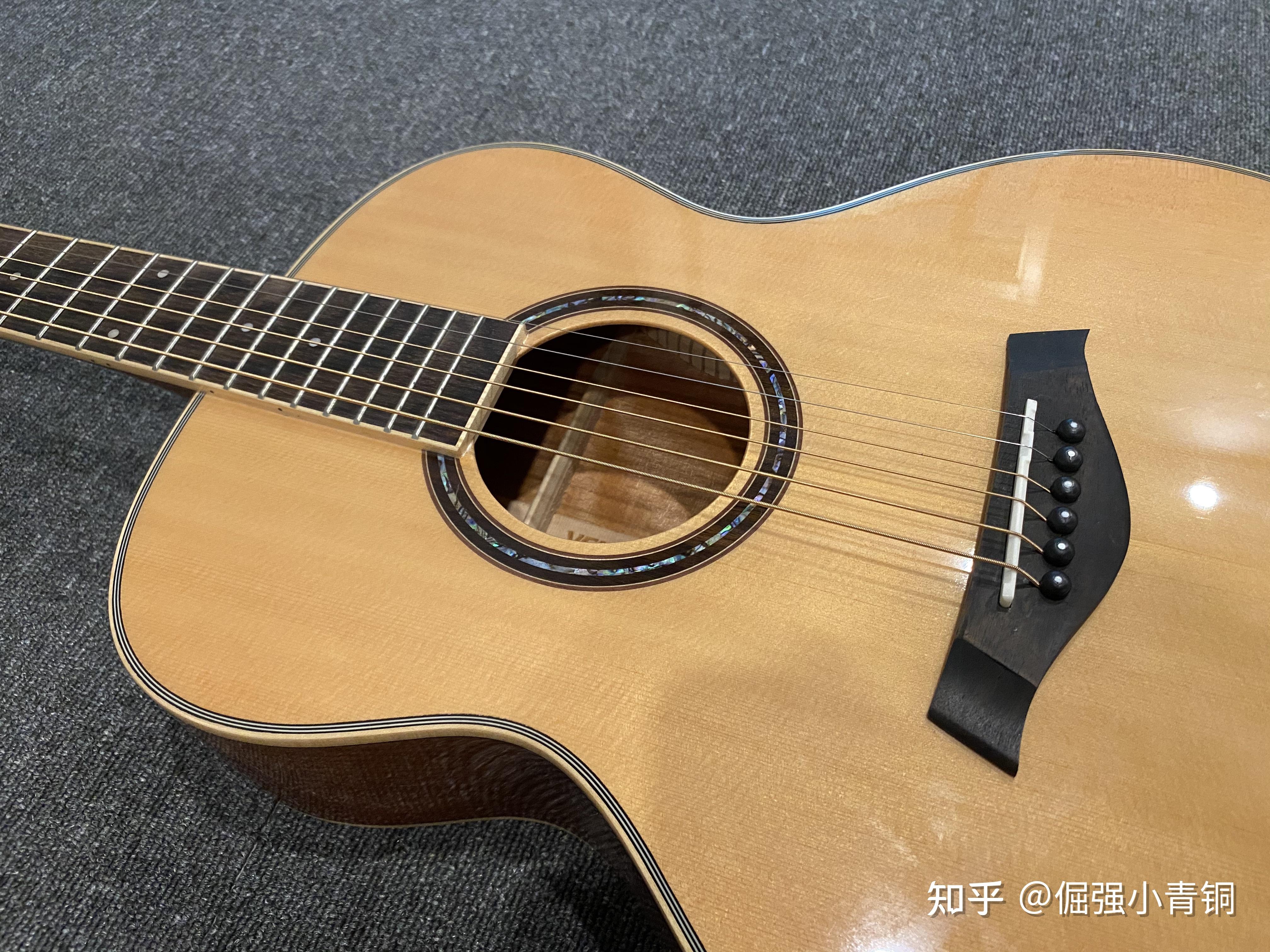 请问能推荐一把3640寸千元内新手的入门吉他吗