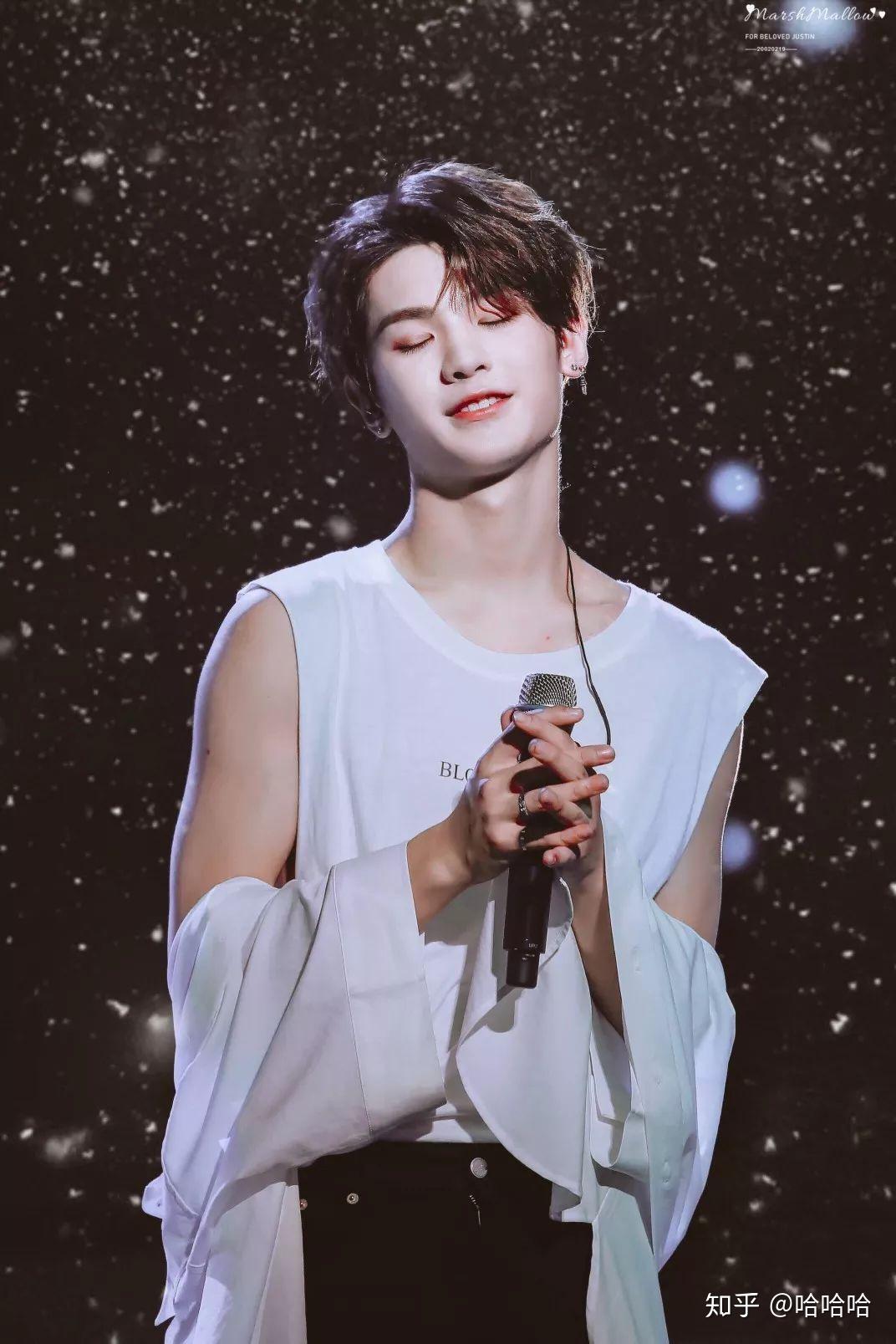 黄明昊有哪些赢得你好感的细节?