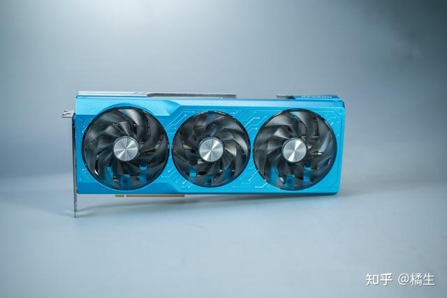 蓝宝石时隔多年再发蓝色极光显卡，2K最香游戏卡？ - 知乎