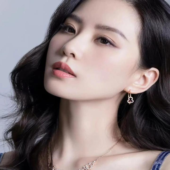 网红王大发跟刘诗诗到底啥仇啥怨?为什么多次碰瓷硬刚刘诗诗? - 知乎