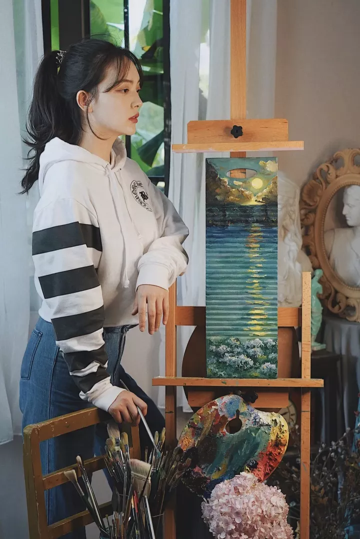 集美貌与才华于一身的宝藏女孩—赵小黎