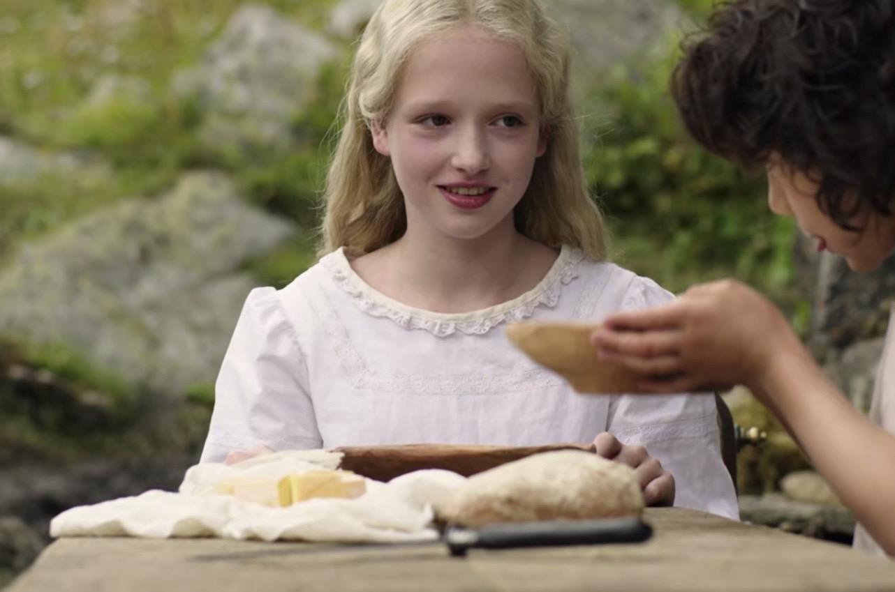 大家有没有海蒂和爷爷中克拉拉的头像啊(高清一点)? - 知乎