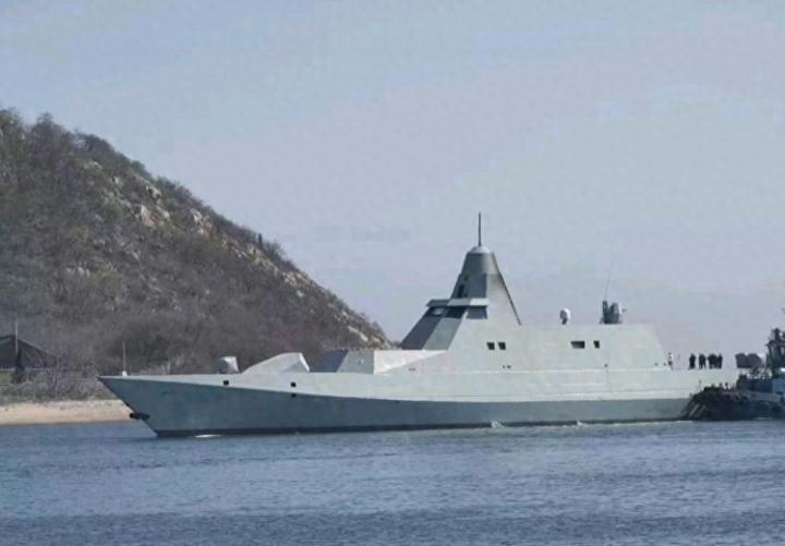 开始海试的中国海军新型综合试验平台,为什么还被视为隐身护卫舰